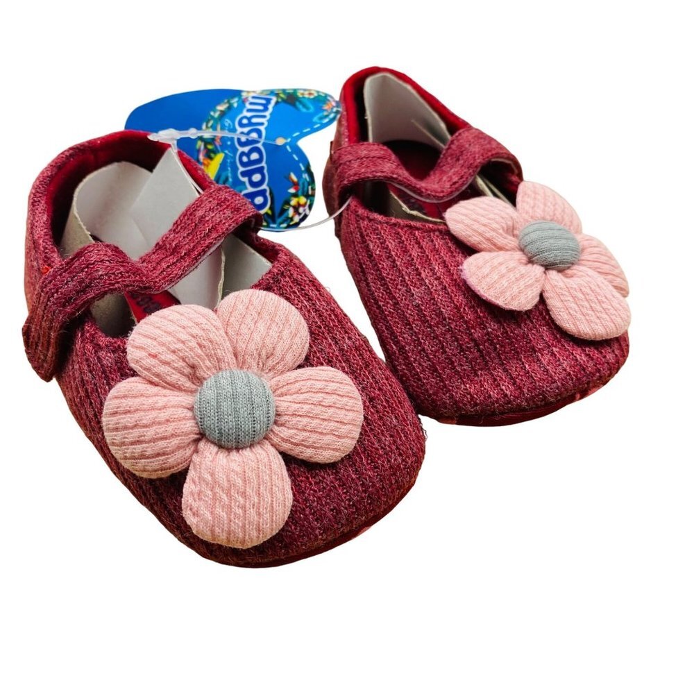 NWT Baby‎ Girl 12-18 Months Knitted Flower Red Pink Soft Sole First Walker Shoes